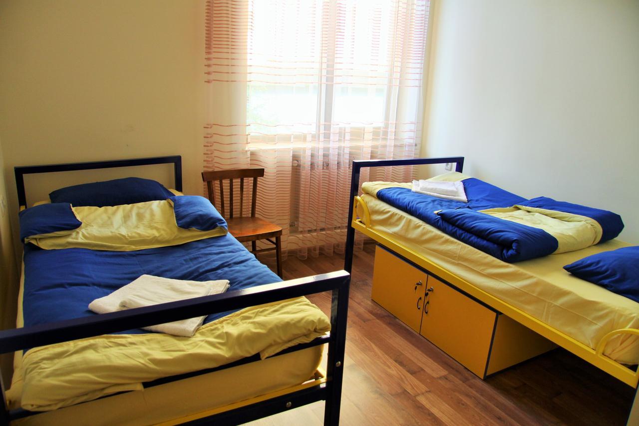 Shat Lav Hostel Jerevan Buitenkant foto