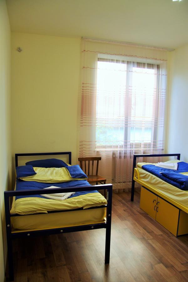 Shat Lav Hostel Jerevan Buitenkant foto