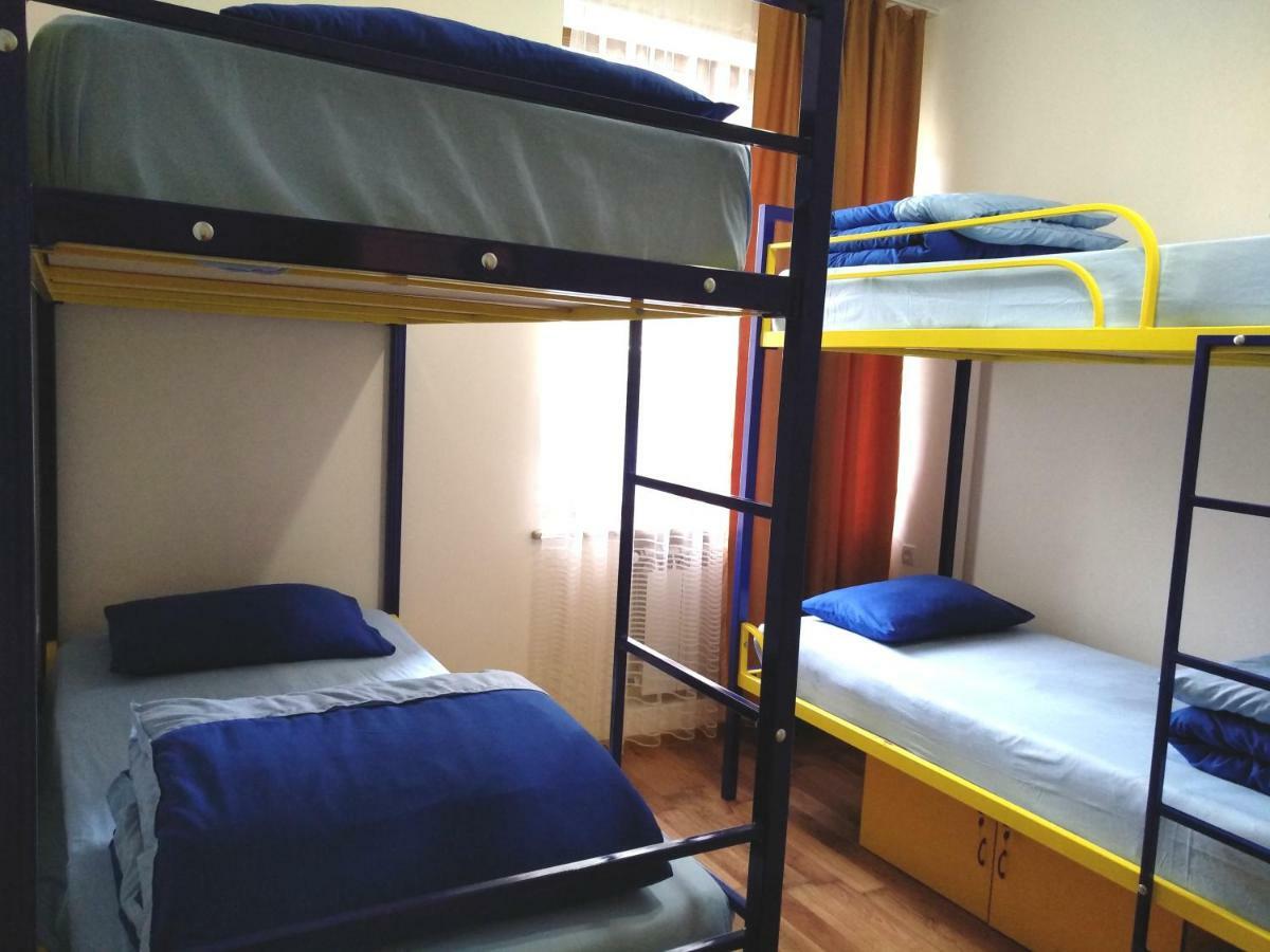 Shat Lav Hostel Jerevan Buitenkant foto